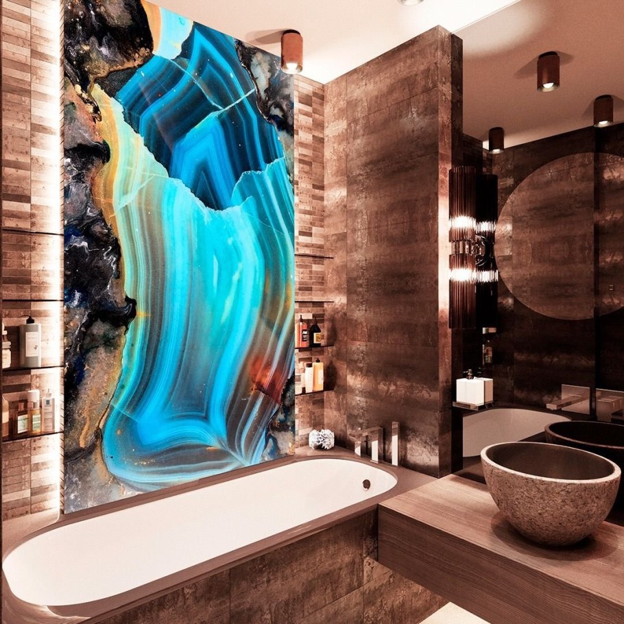 Ванная комната с панно