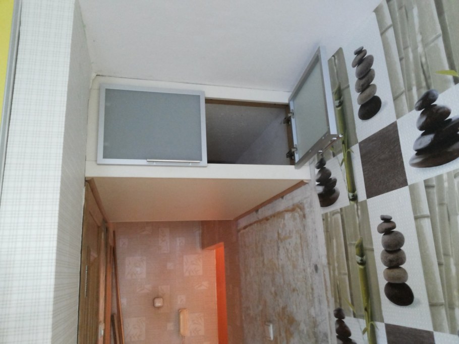 Дверь раздвижная ПВХ антресольная ш60-84хв50