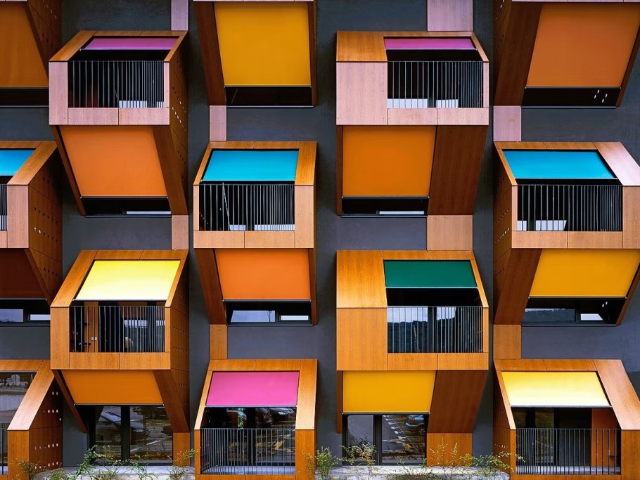 Современные балконы фасад