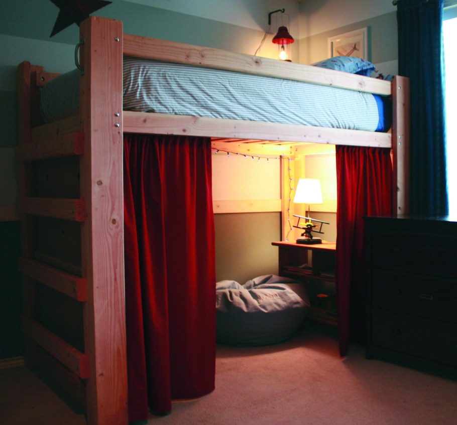 Шторы на двухъярусную кровать