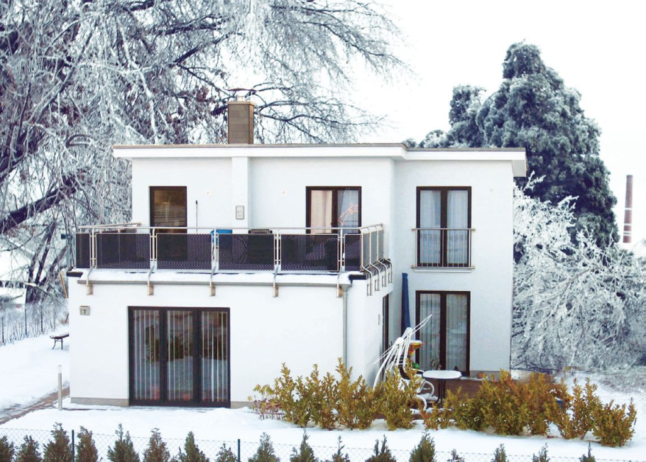 Дом с плоской кровлей