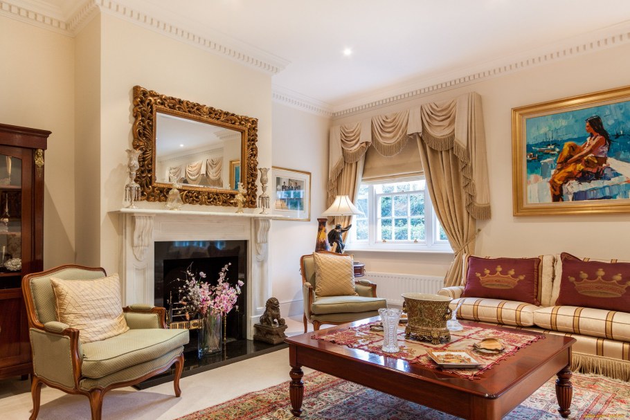 Гостиная в классическом стиле