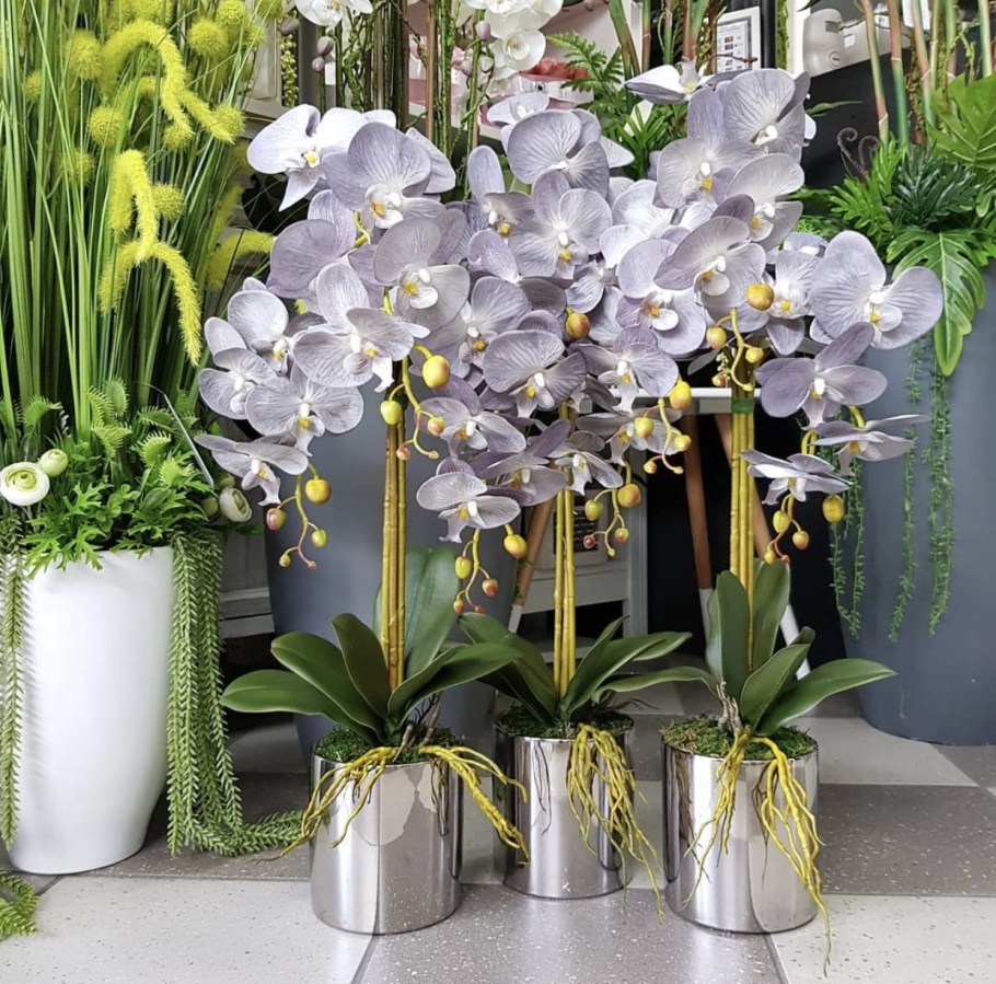 Искусственные орхидеи в интерьере