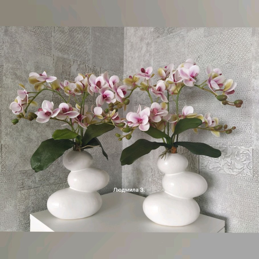 Искусственные орхидеи в горшках для интерьера