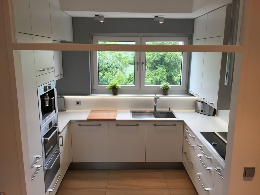 Планировка кухни п образная