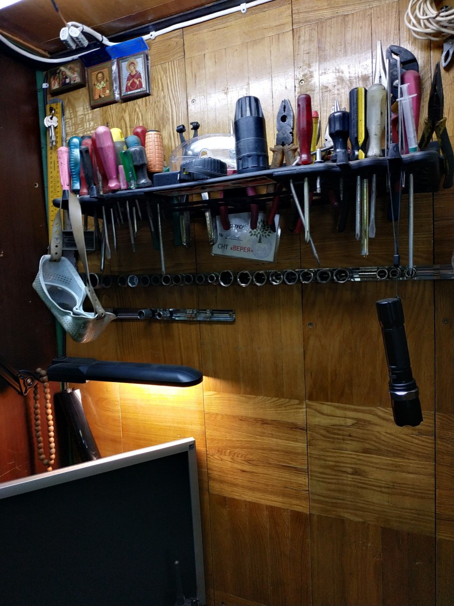 Наведение порядка в гараже