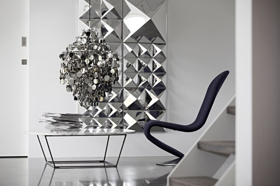 Зеркальное панно на стену