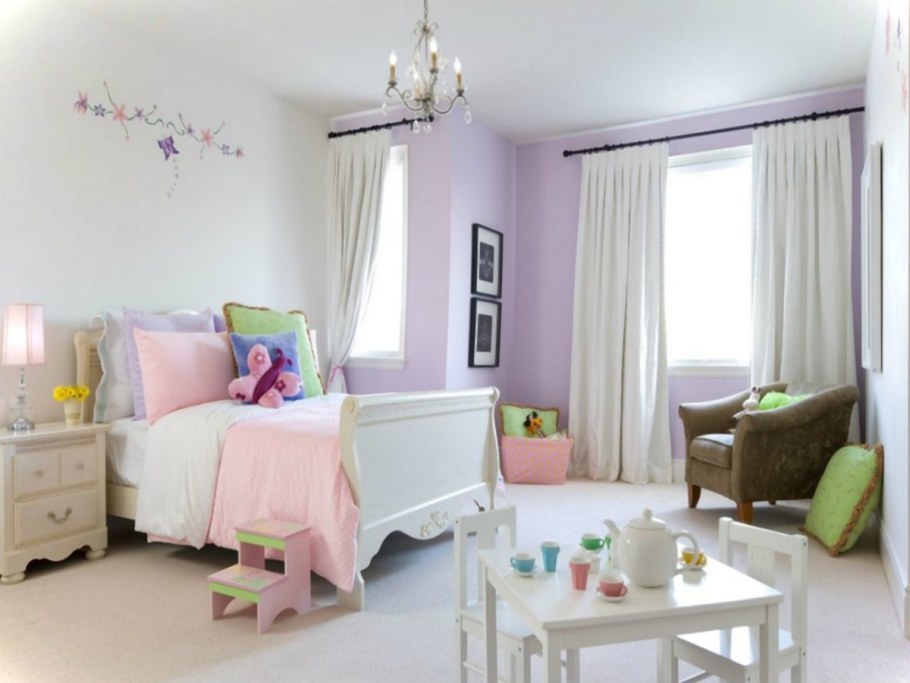 Лавандовый цвет стен в детской