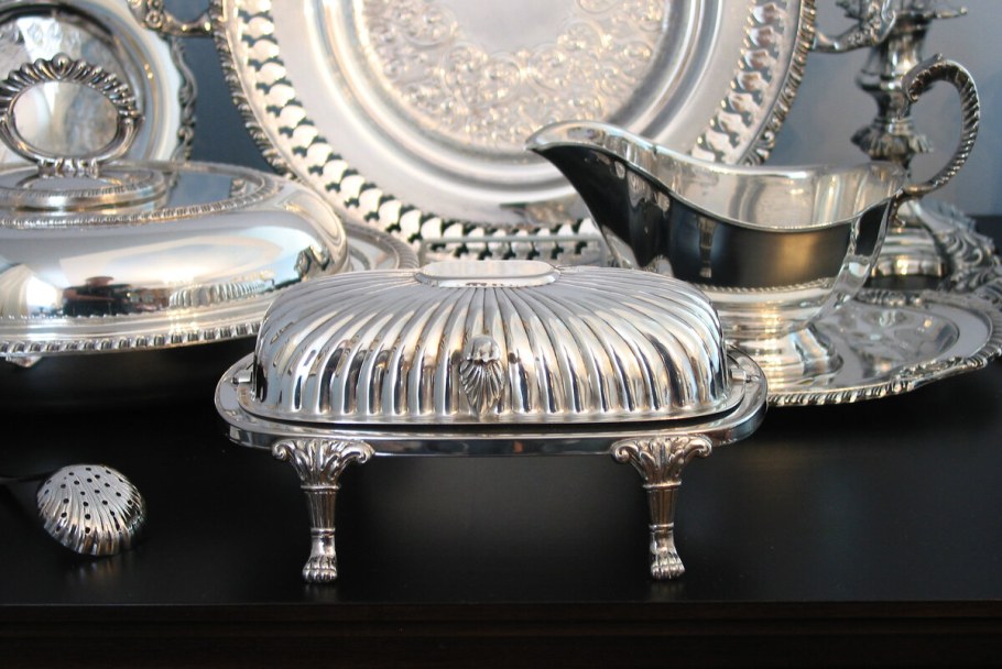 Антикварная серебряная посуда