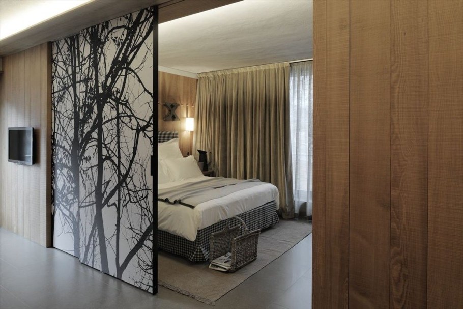 Раздвижные двери для зонирования комнаты