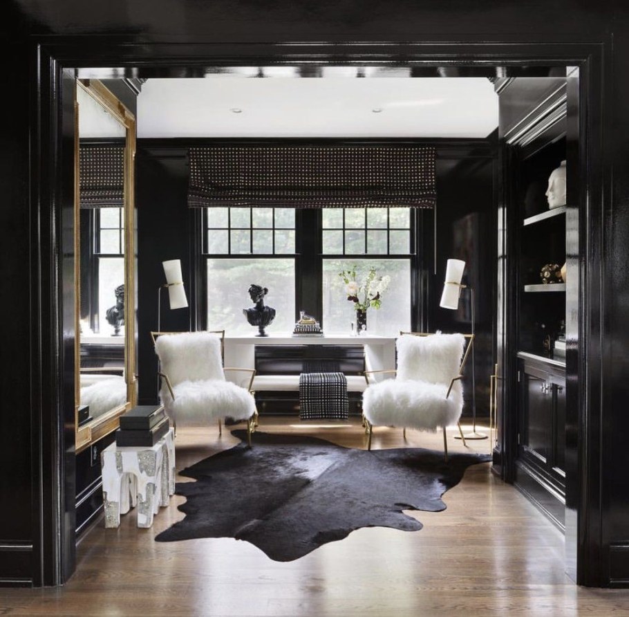 Черный интерьер