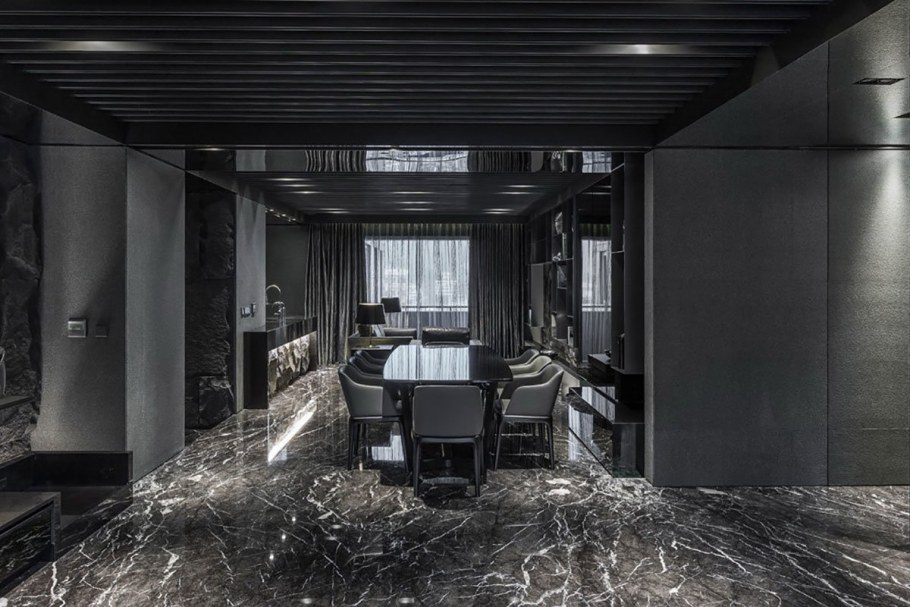 Черный интерьер