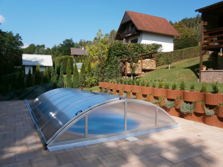 Крытые бассейны на даче