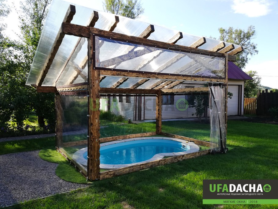 Навес над бассейном из дерева