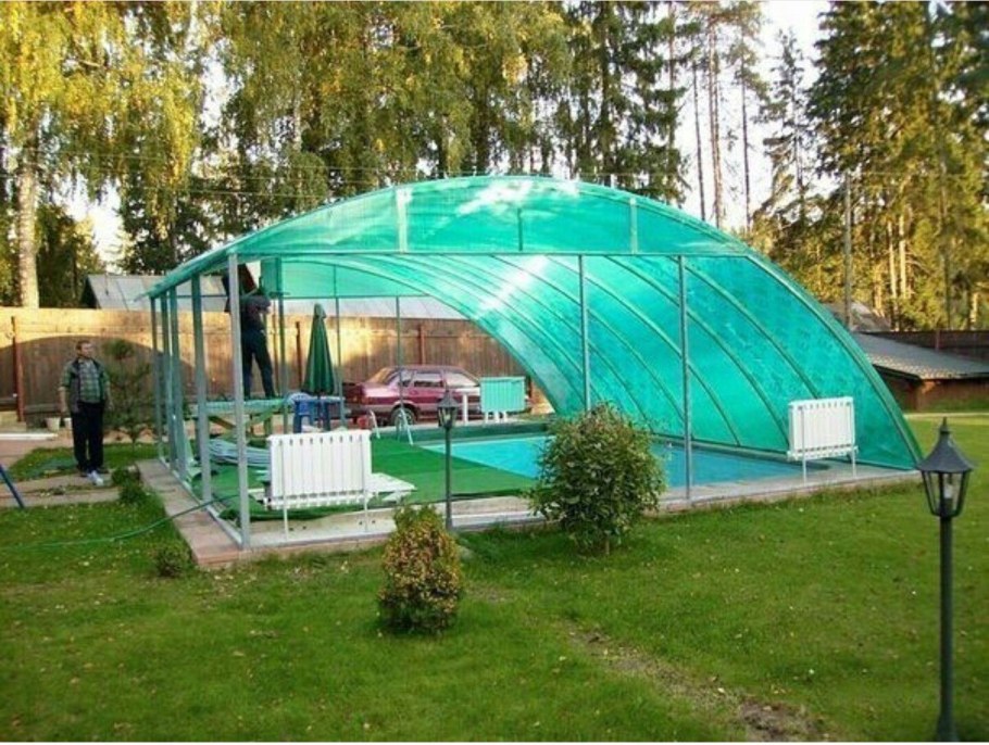 Навес для бассейна из поликарбоната