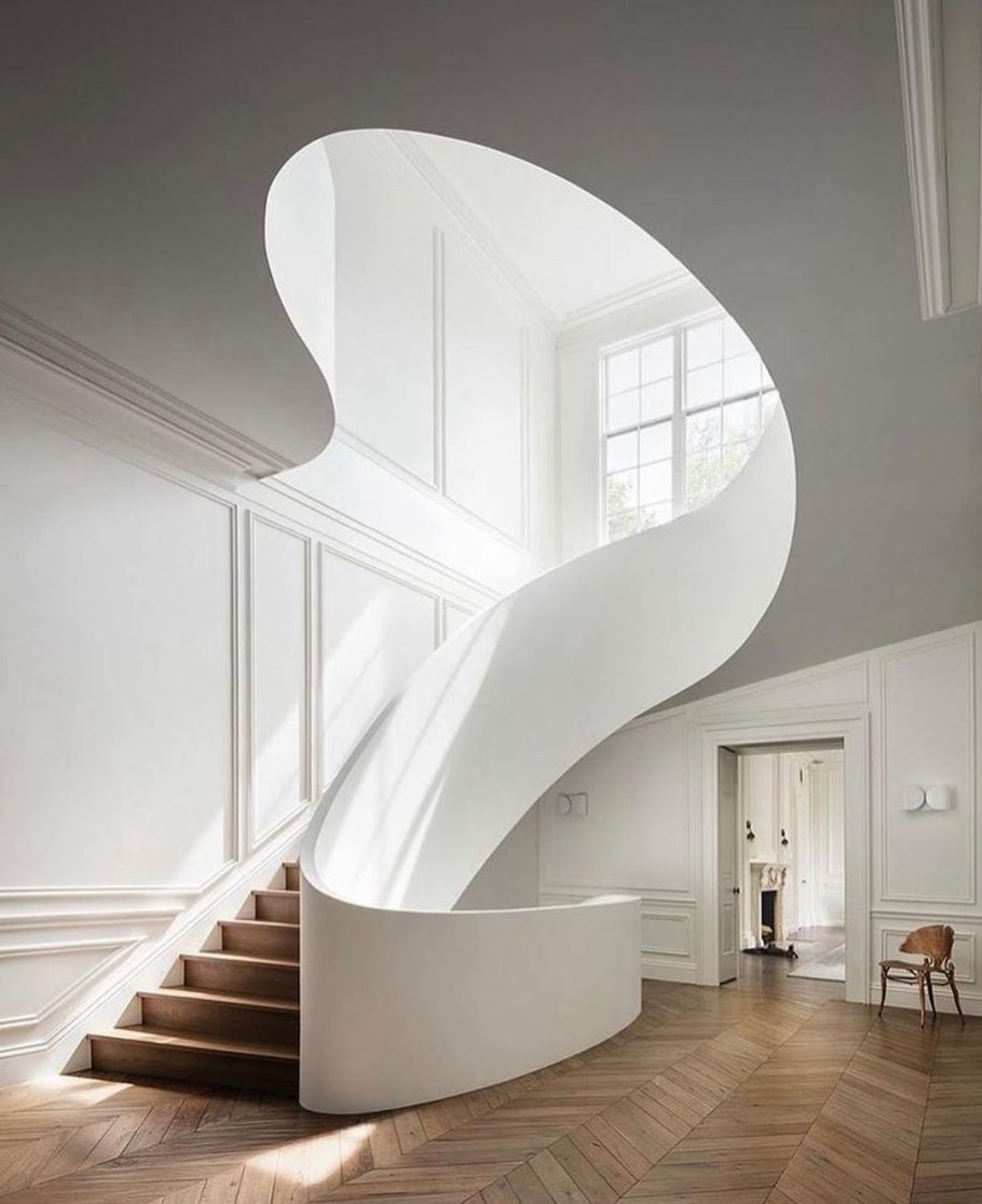 Лестница в интерьере