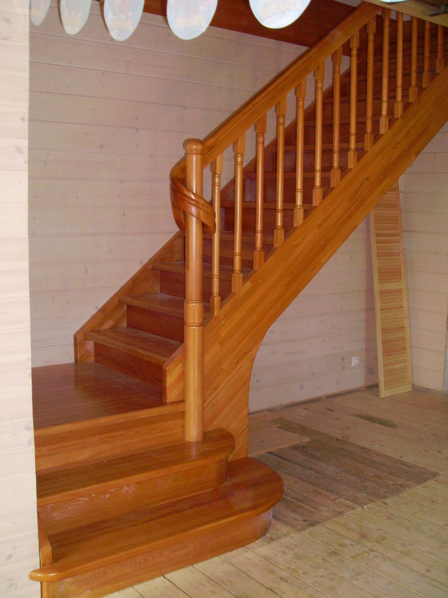 Лестница с поворотом