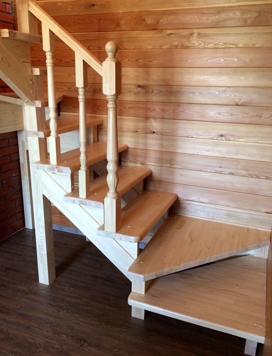 Лестница с 2 забежными ступенями