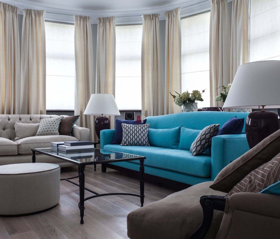 Диван цвета петроль в интерьере