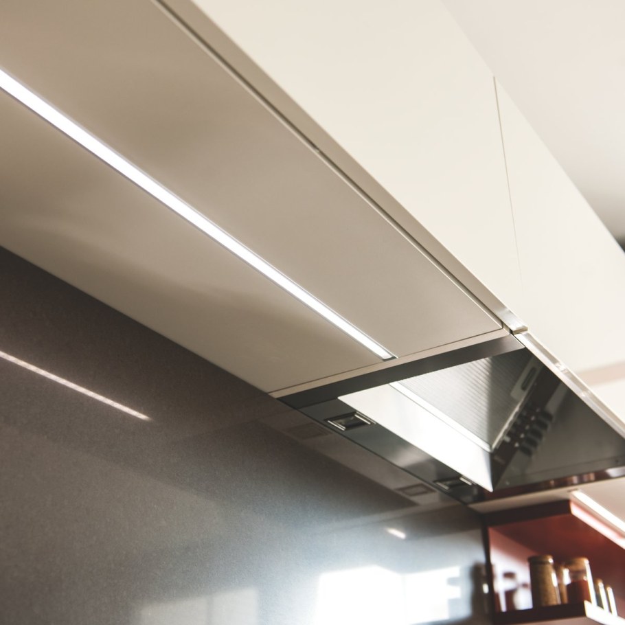 Врезная подсветка на кухне