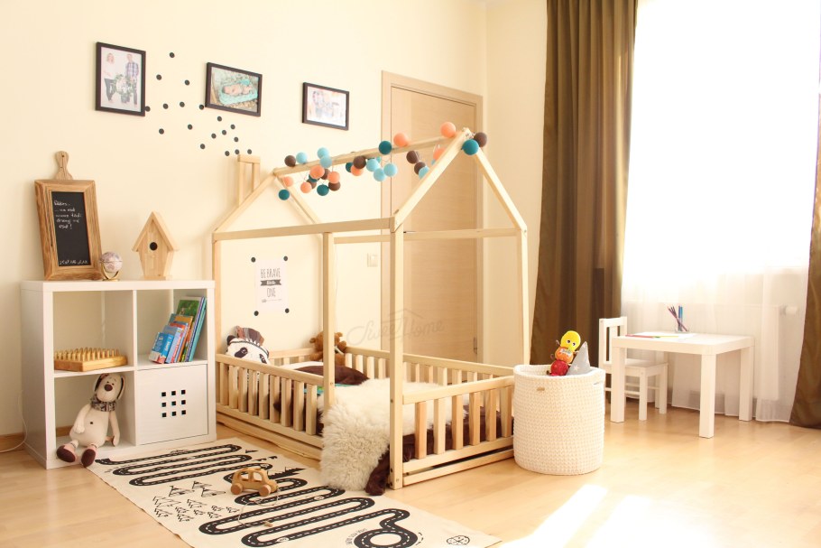 Низкая детская кровать Монтессори