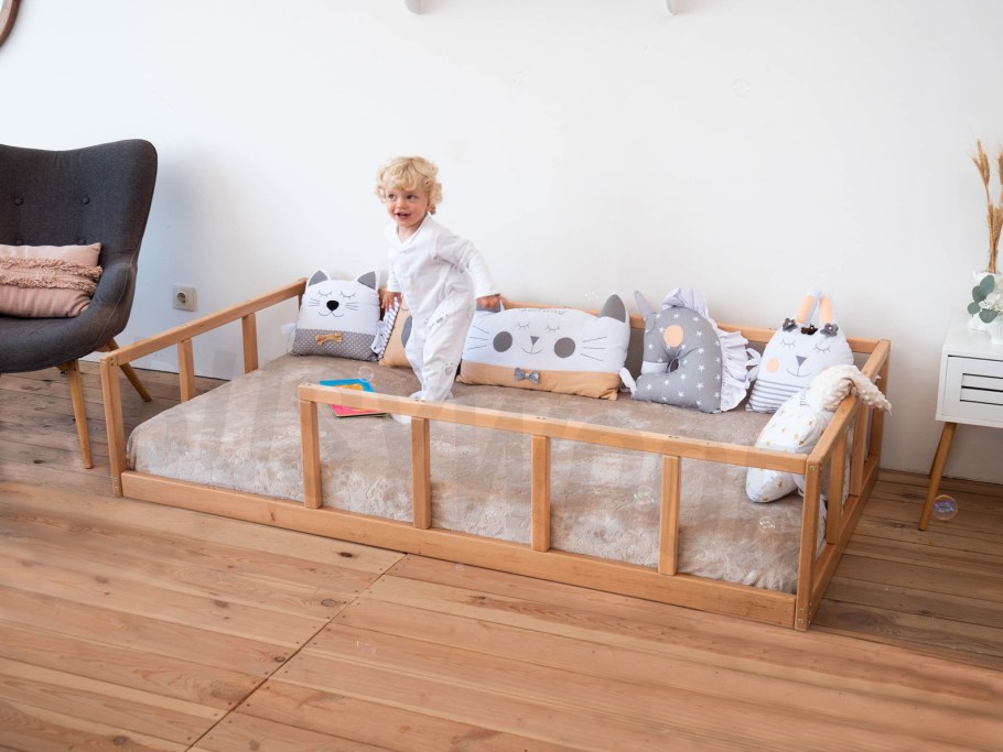 Напольная кровать Монтессори