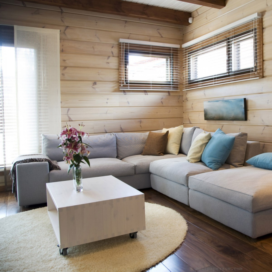 Стена из имитации бруса