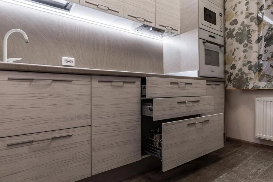 Кухня фасады ЛДСП Эггер