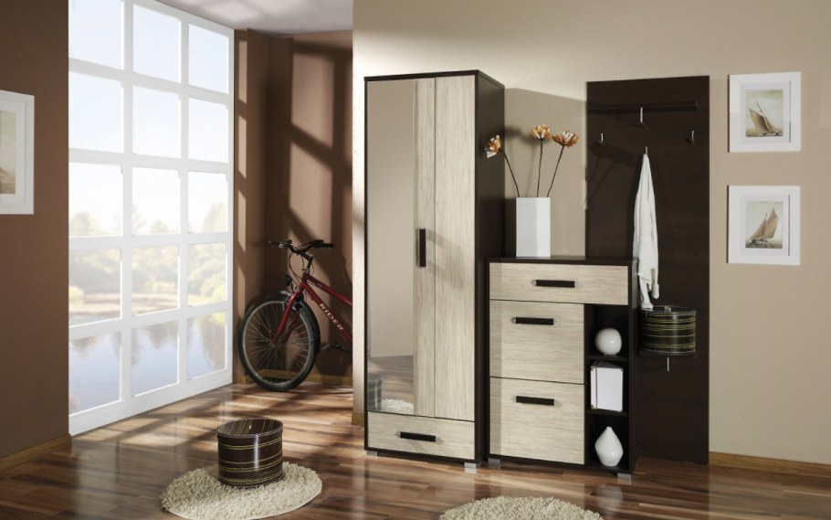 Прихожая "маленькая леди-2"