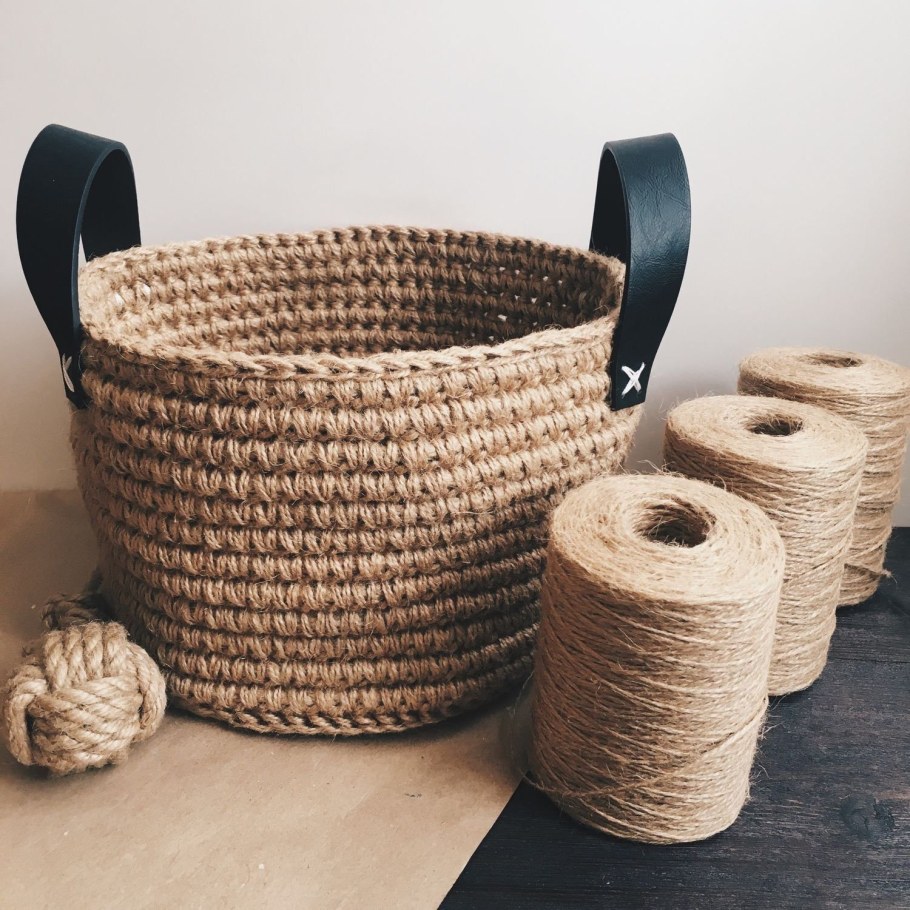Корзинка из джутового каната