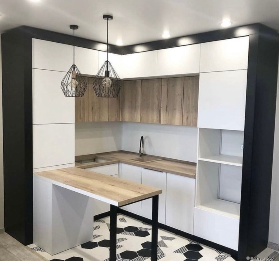 П-образная кухня с барной стойкой