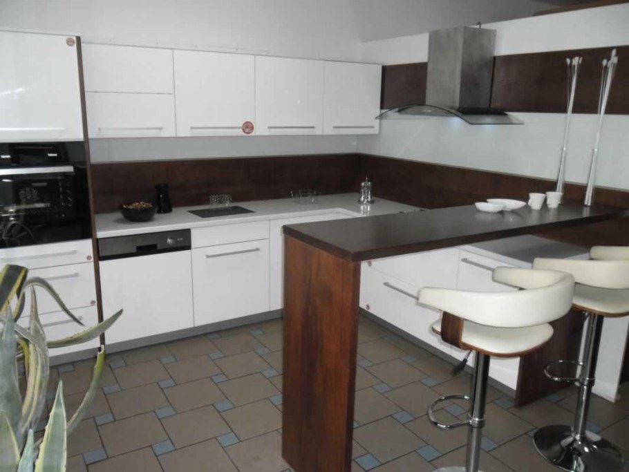 Барная стойка для кухни