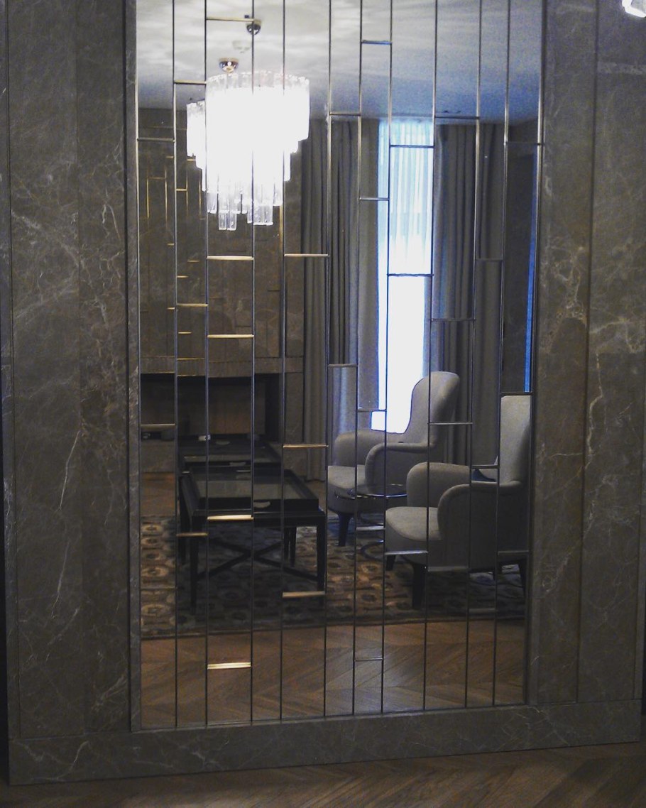 Зеркало с фацетом