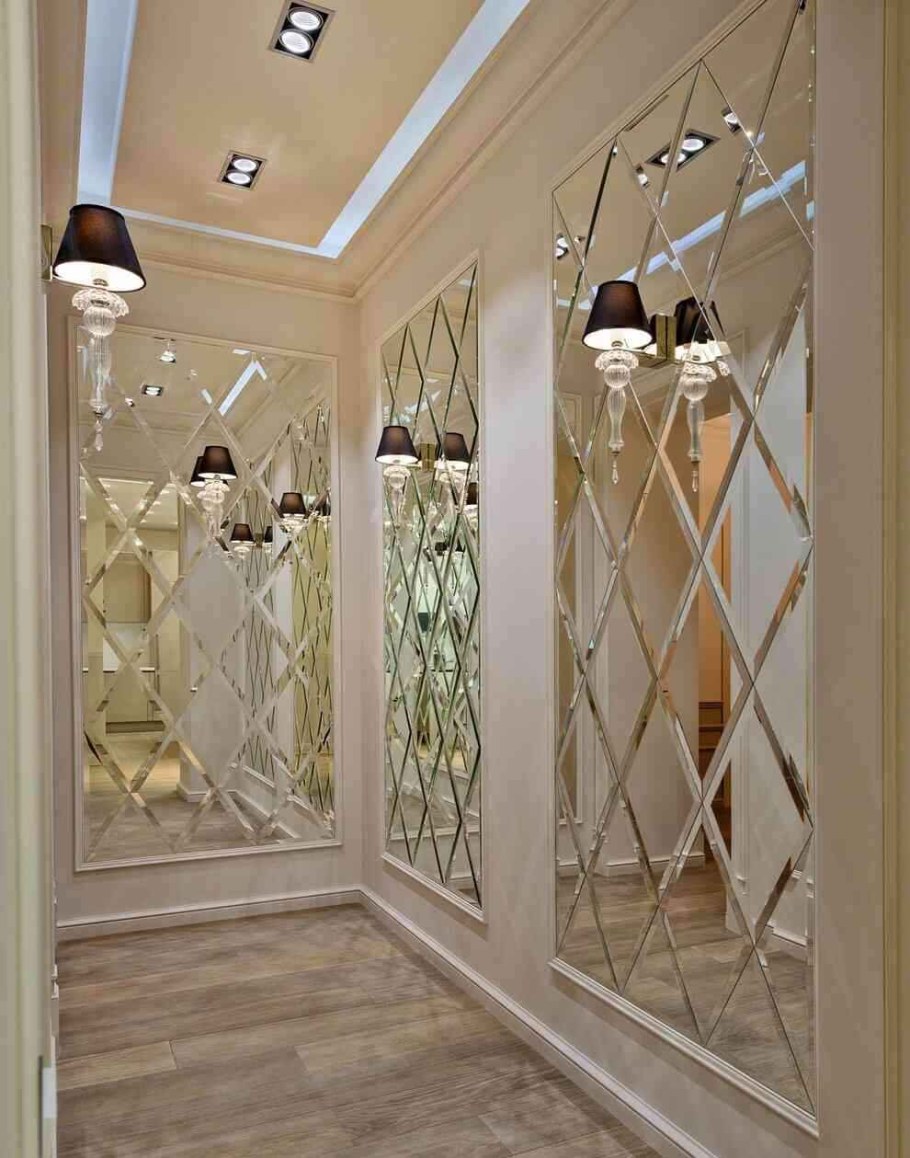 Зеркало в прихожей в интерьере