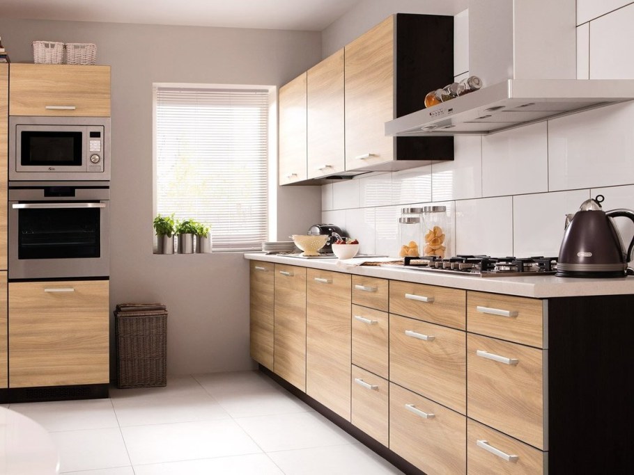 Кухня фасады ЛДСП Эггер под дерево