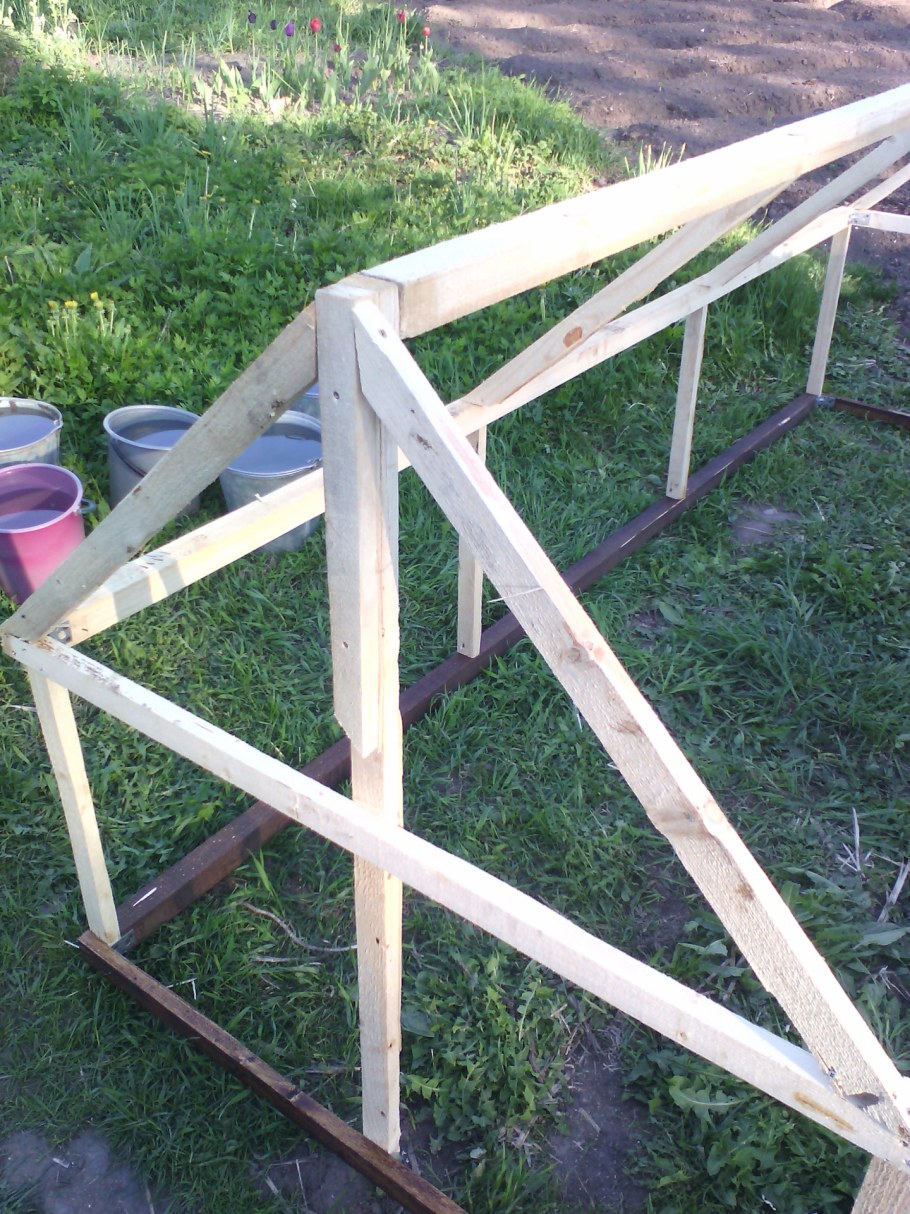 Теплица из досок