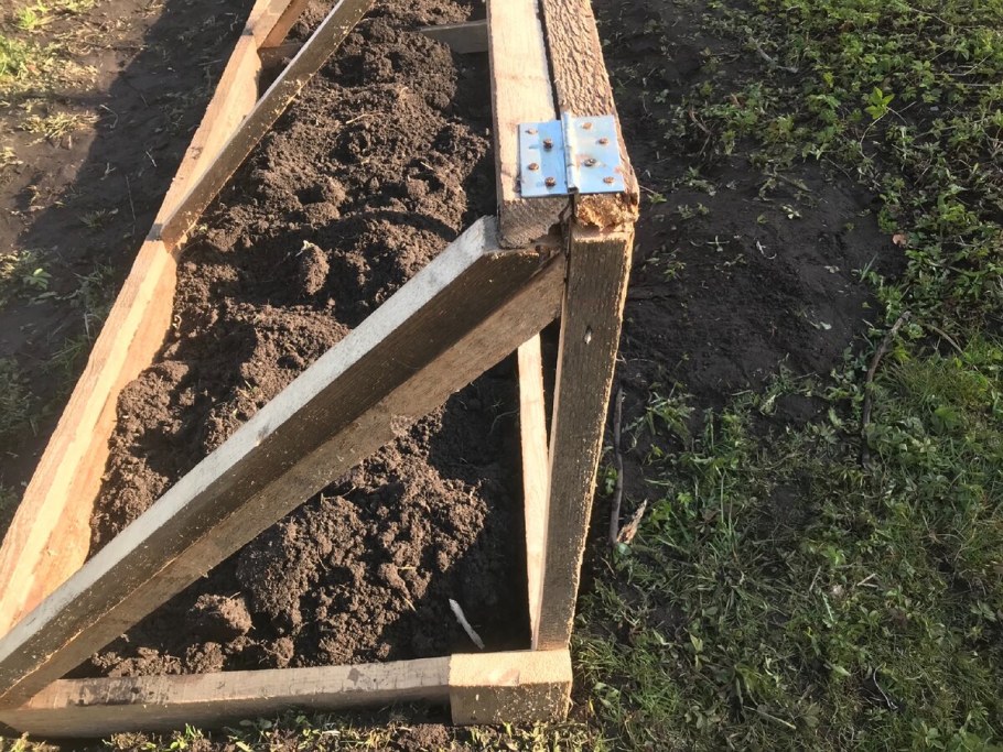 Парник из дерева