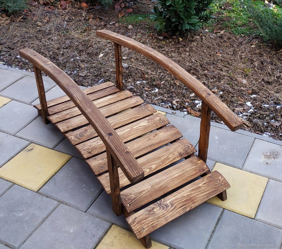 Декоративный мостик