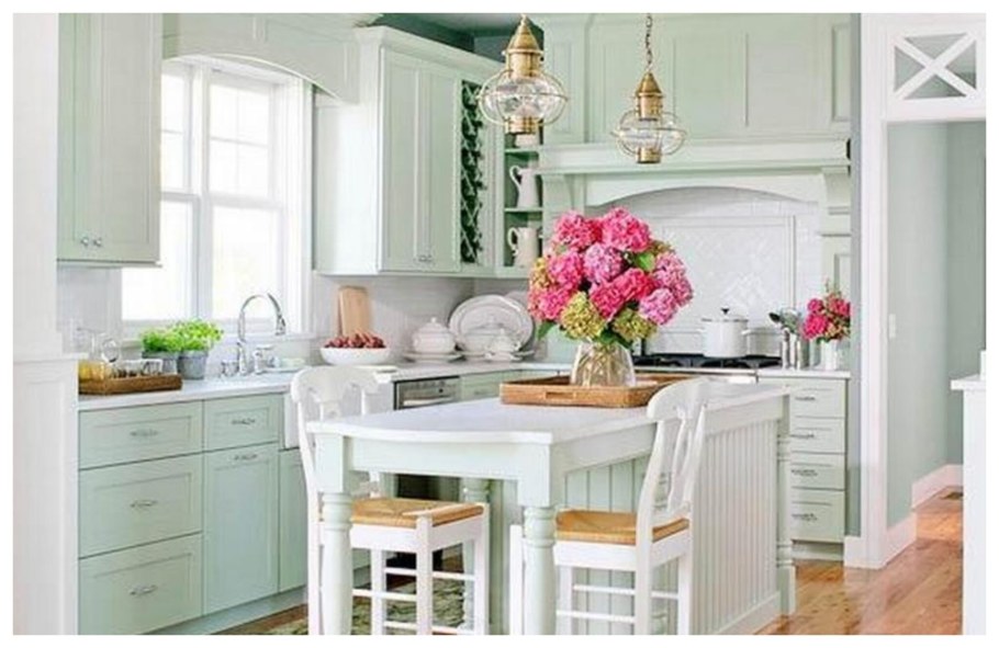 Кухня цвета мяты в интерьере