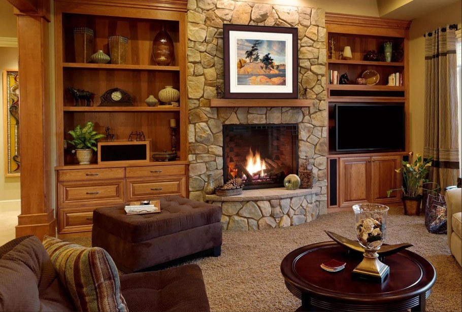 Гостиная с камином