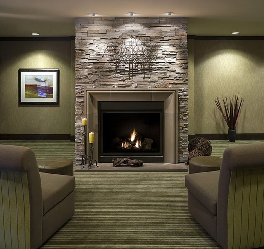 Каменный камин в интерьере