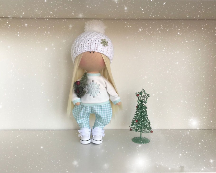 Текстильные куклы снежки