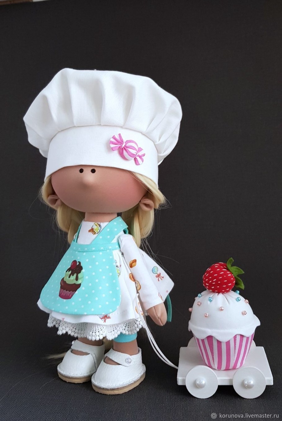 Платье для большеножки