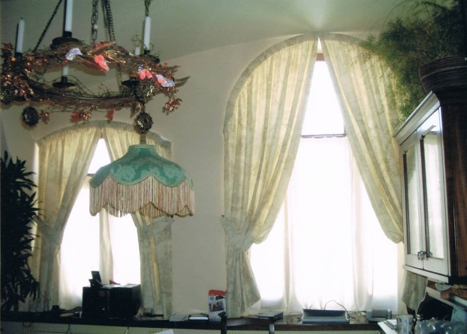 Шторы для арочных кухонных окон