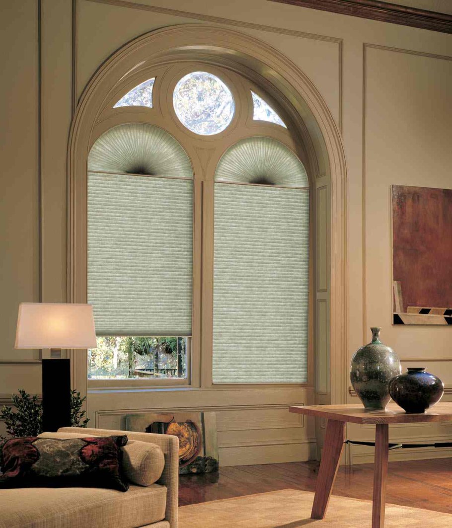 Жалюзи на полукруглое окно