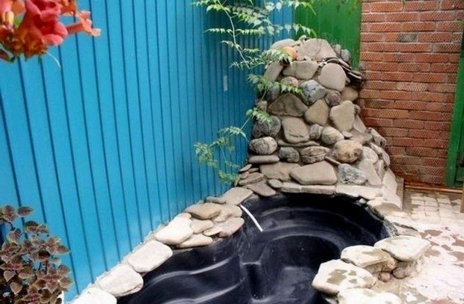 Декоративный бассейн