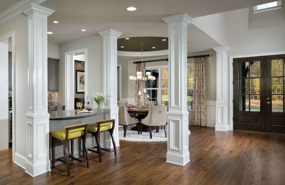 Колонны в современном интерьере