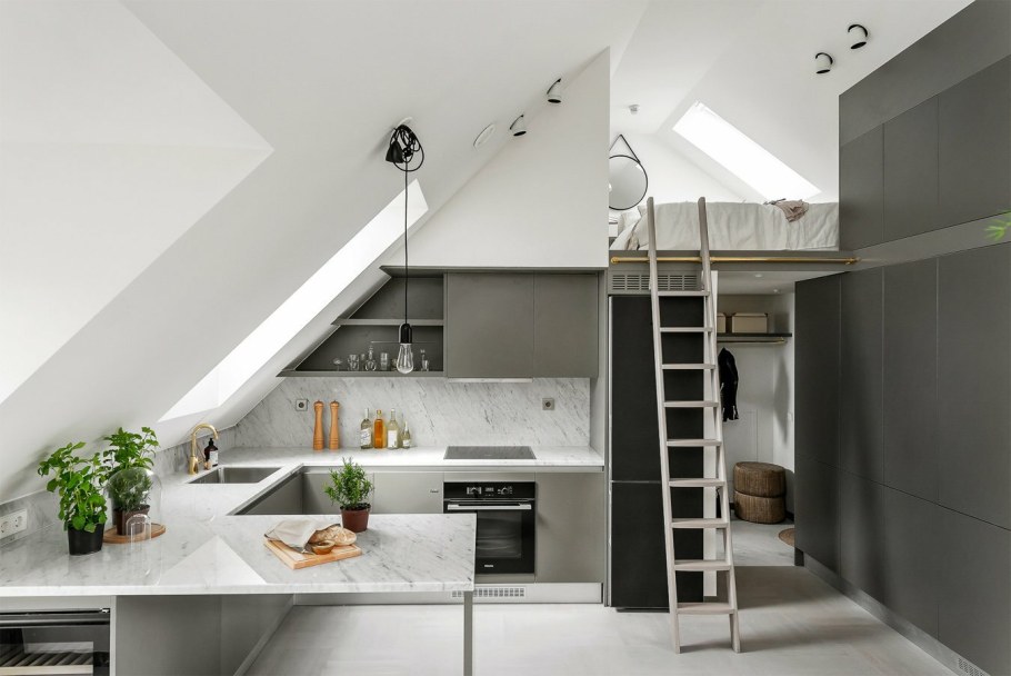 Студия 20 кв м с мансардой