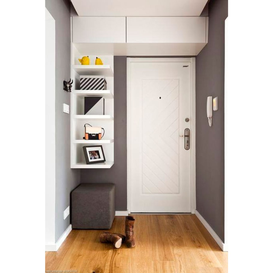 Антресоль в прихожей