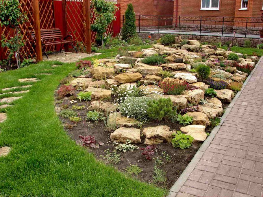 Рокарий с плитняком